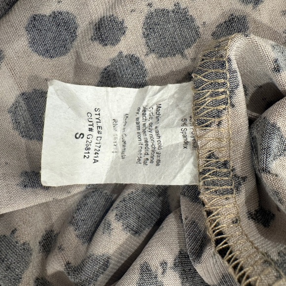 Kaileigh Animal Print Midi Dress w/ Adjustable Tie Belt – Size Small - Picture 4 of 4